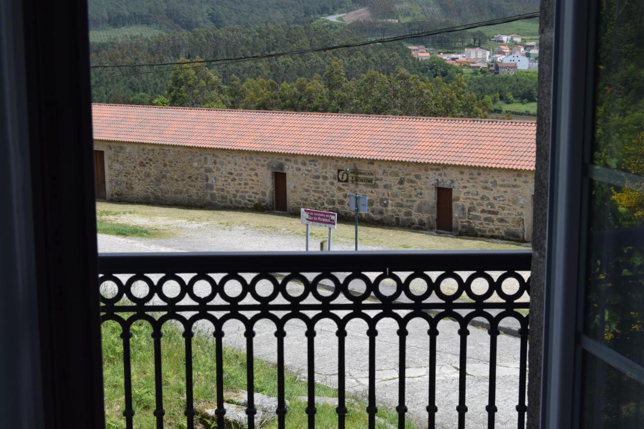 Pension De Moraime Buitenkant foto